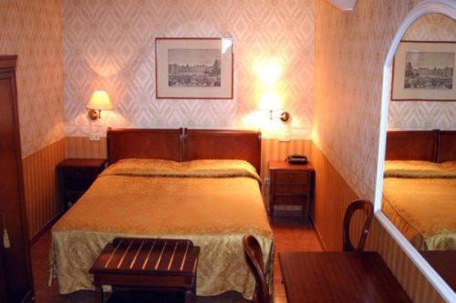 Hotel Varsavia Florence Phòng bức ảnh